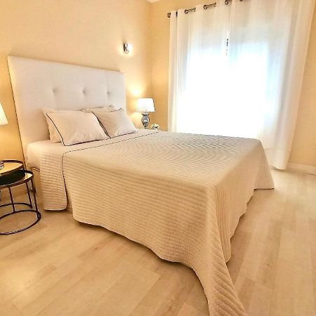 Beachfront Seaview Litoralmar Apt, Fast Wifi, Airco, Pool, Private Parking Portimão Eksteriør billede
