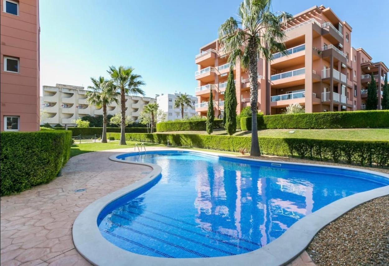 Beachfront Seaview Litoralmar Apt, Fast Wifi, Airco, Pool, Private Parking Portimão Eksteriør billede